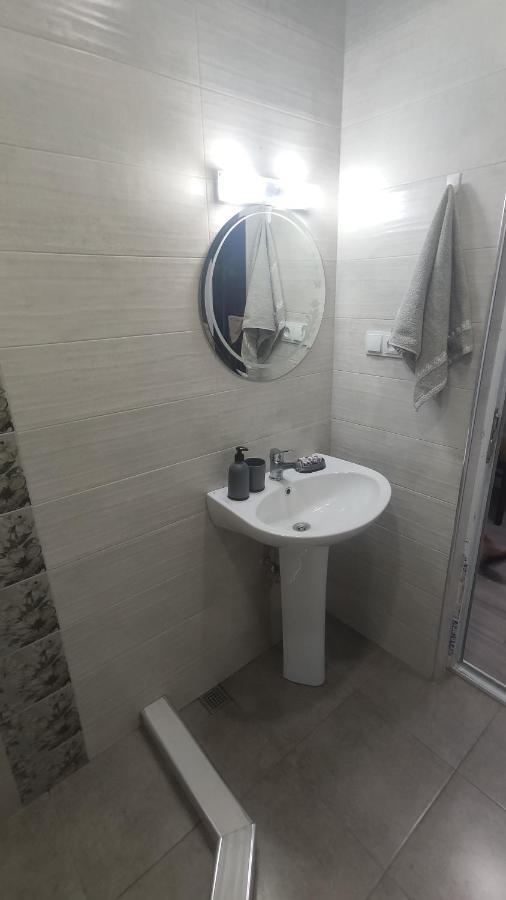 Home Apartments Batumi Exterior photo
