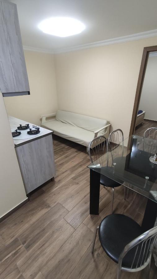 Home Apartments Batumi Exterior photo